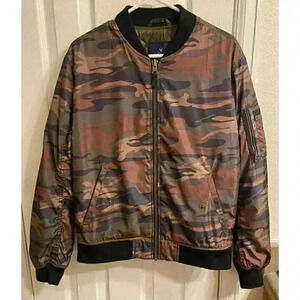 American eagle camo Jacket-women’s Small